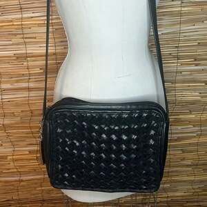 Oscar De La Renta Black Leather & Intrecciato Weave Trim Medium Bag